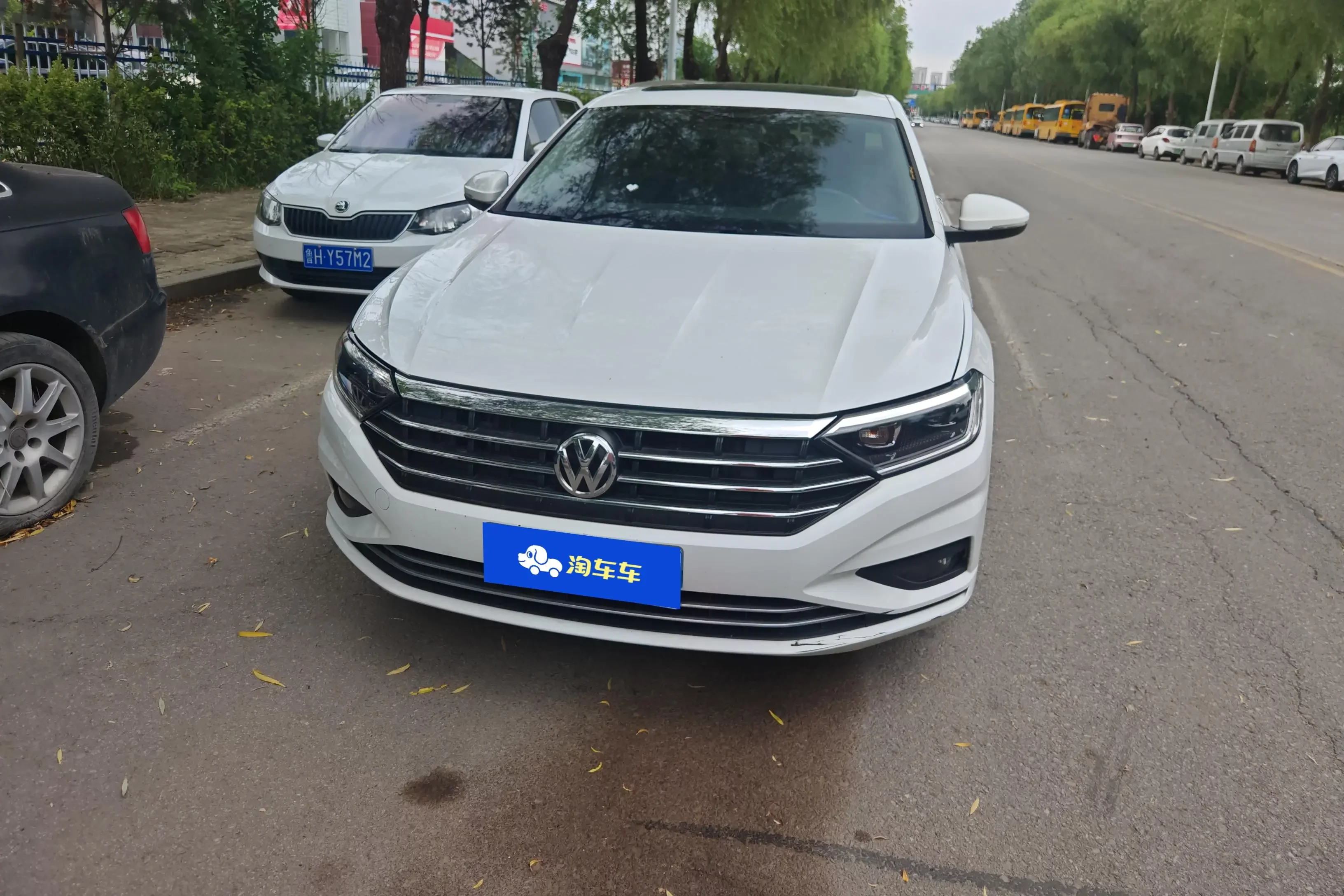 Volkswagen Sagitar