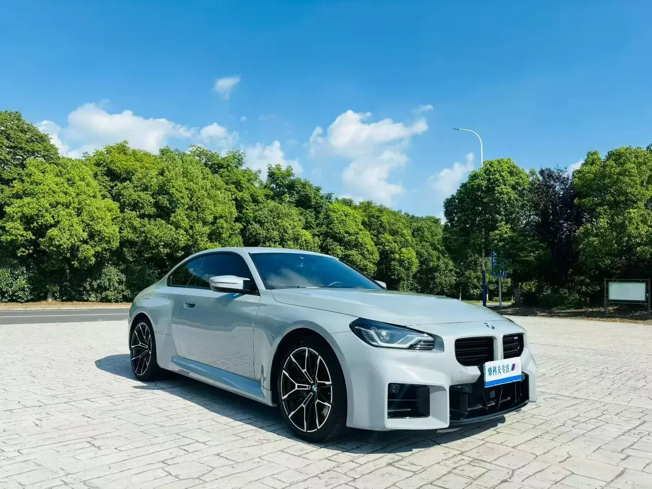 BMW M2