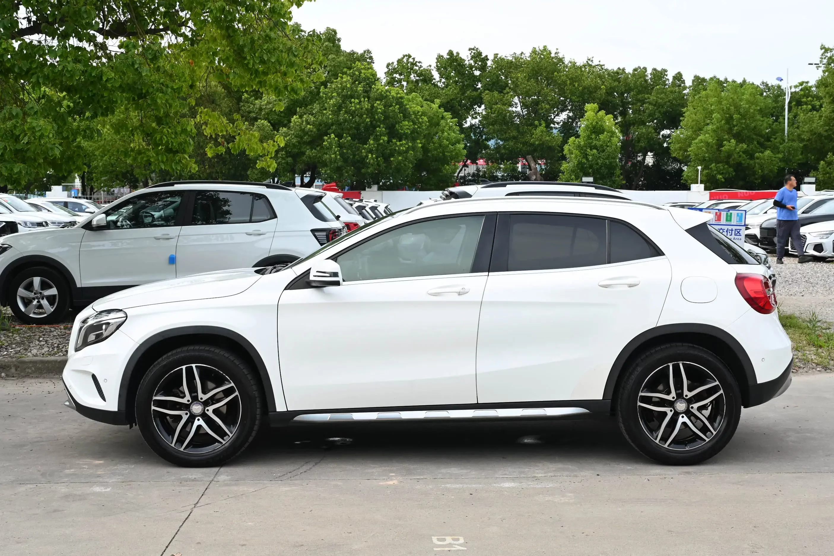 Mercedes-Benz GLA