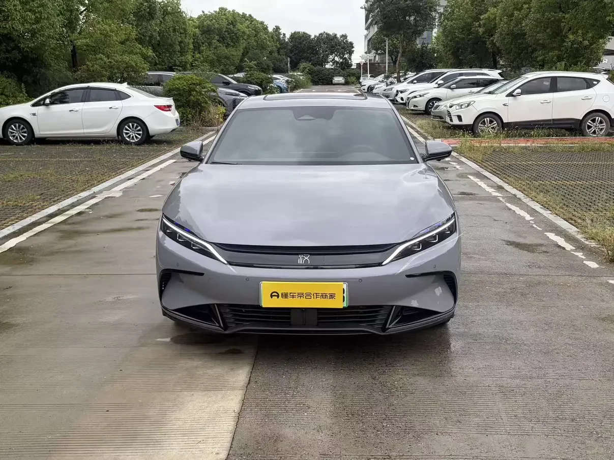 BYD Han EV