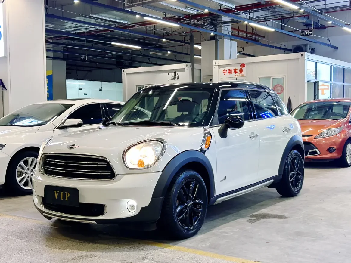 MINI COUNTRYMAN