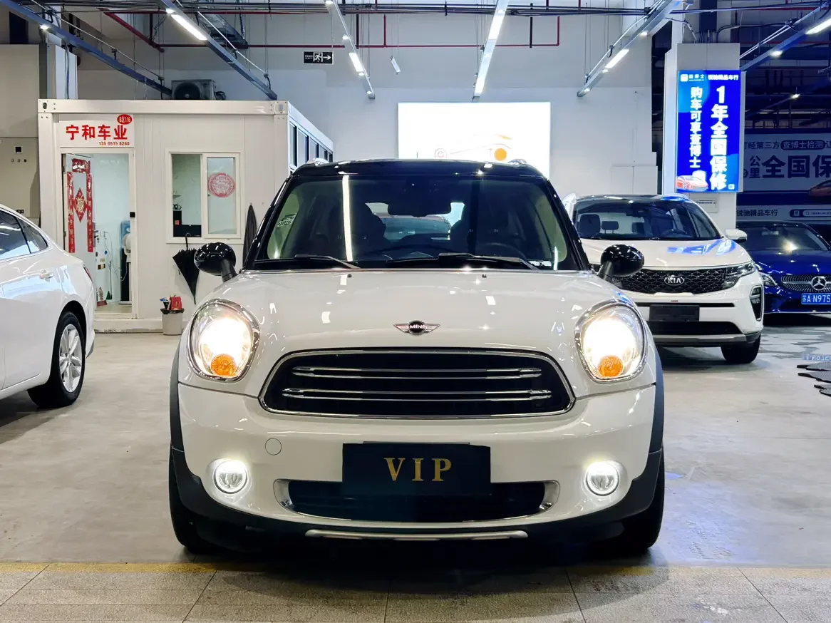 MINI COUNTRYMAN