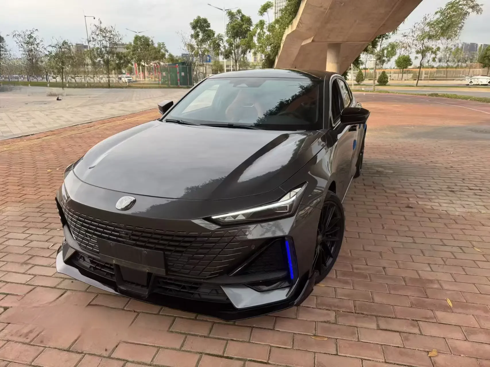 Changan UNI-V