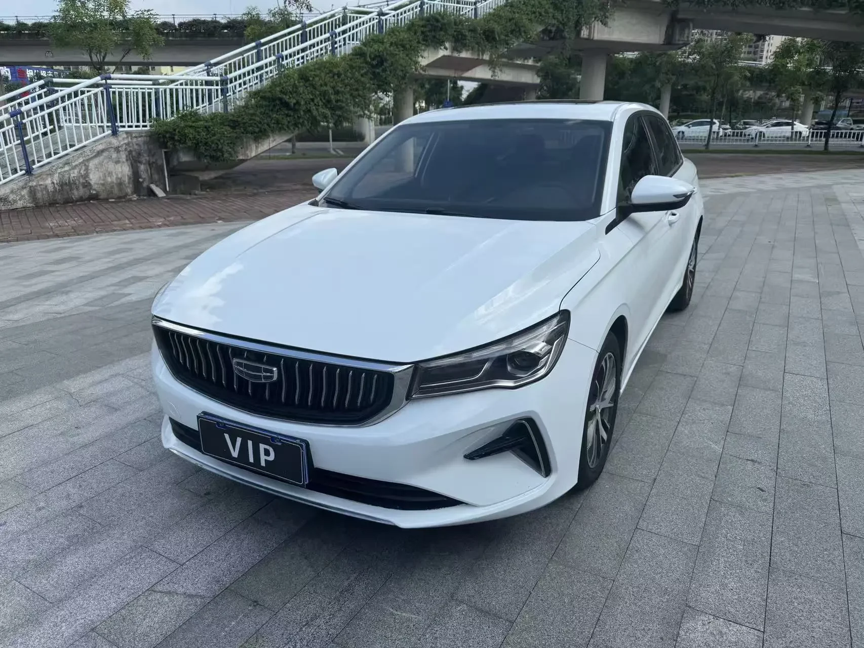 Geely emgrand
