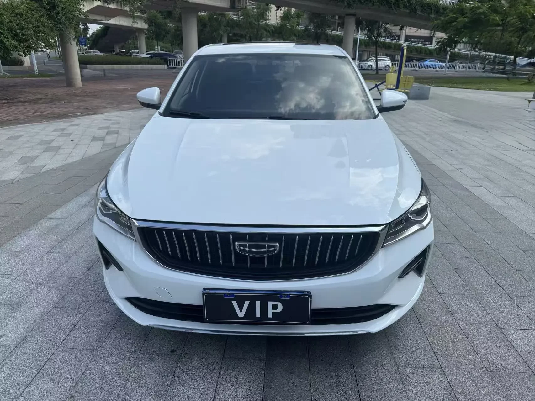 Geely emgrand