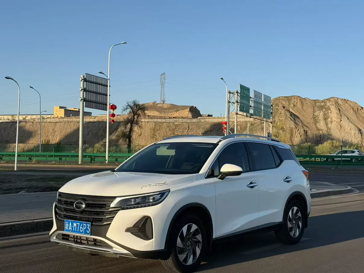 GAC Trumpchi GS4