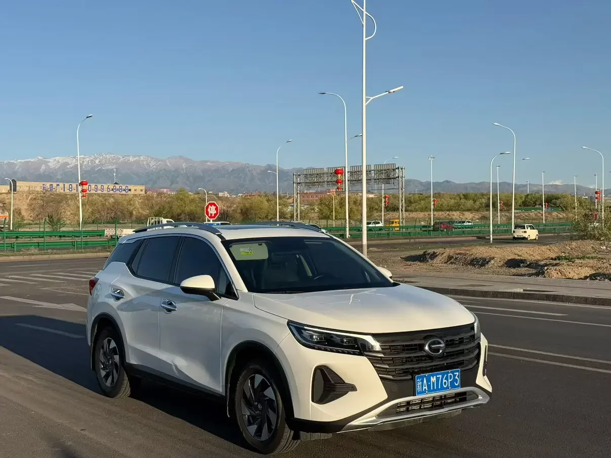 GAC Trumpchi GS4