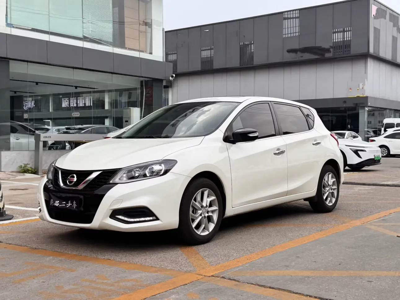 Nissan Tiida