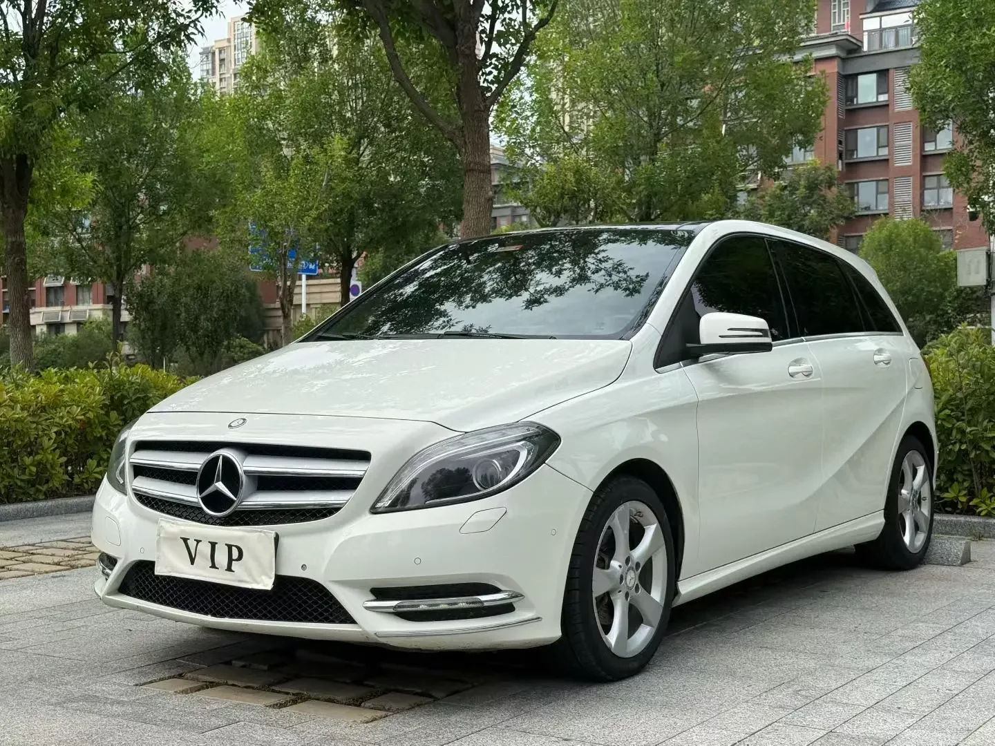 Mercedes-Benz B Class