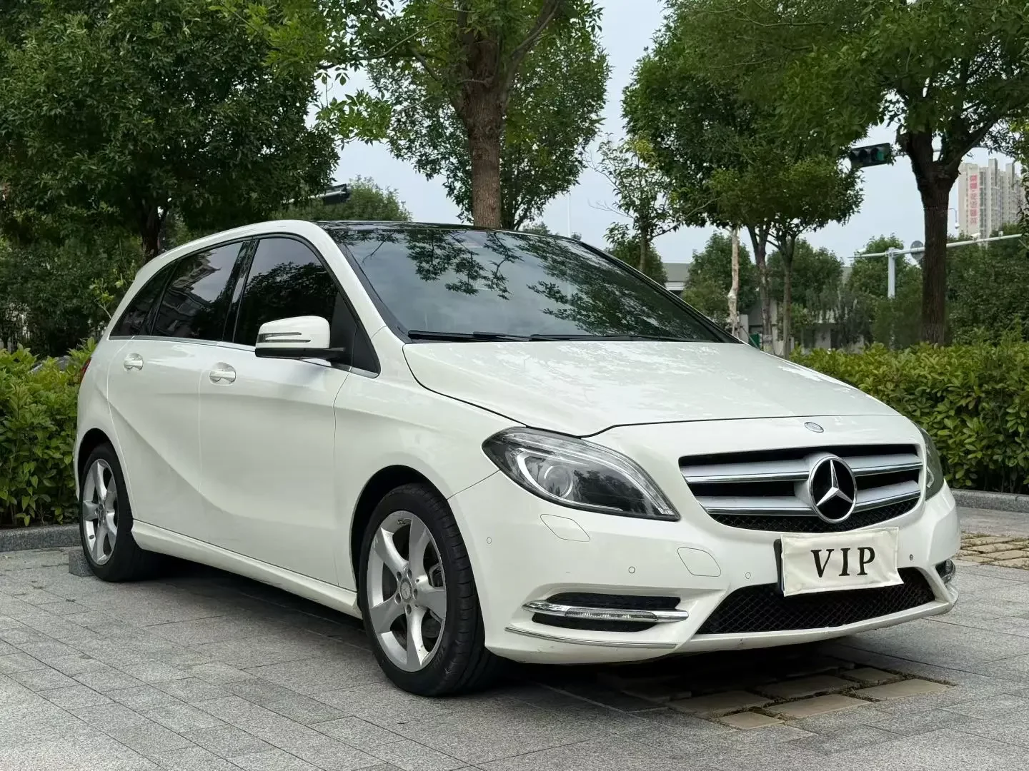 Mercedes-Benz B Class