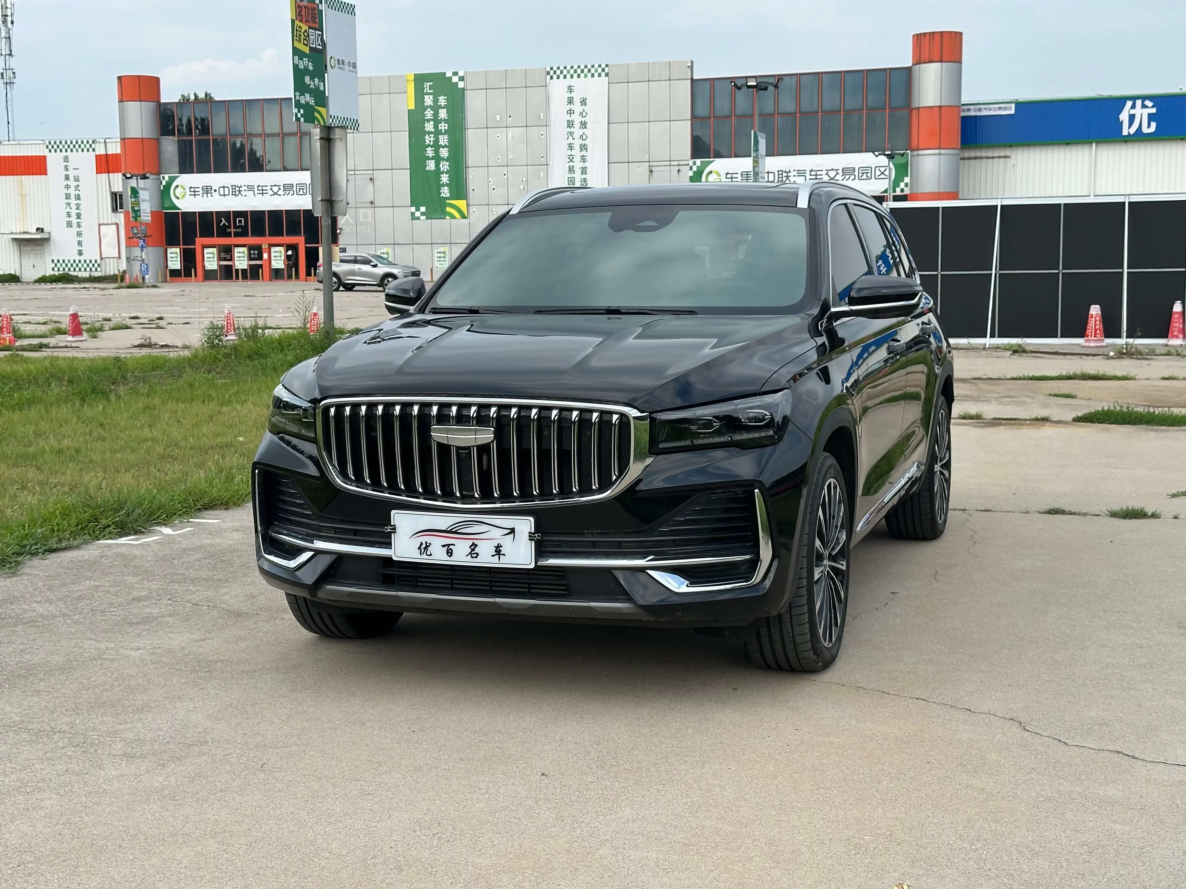 Geely Monjaro (Xingyue L)