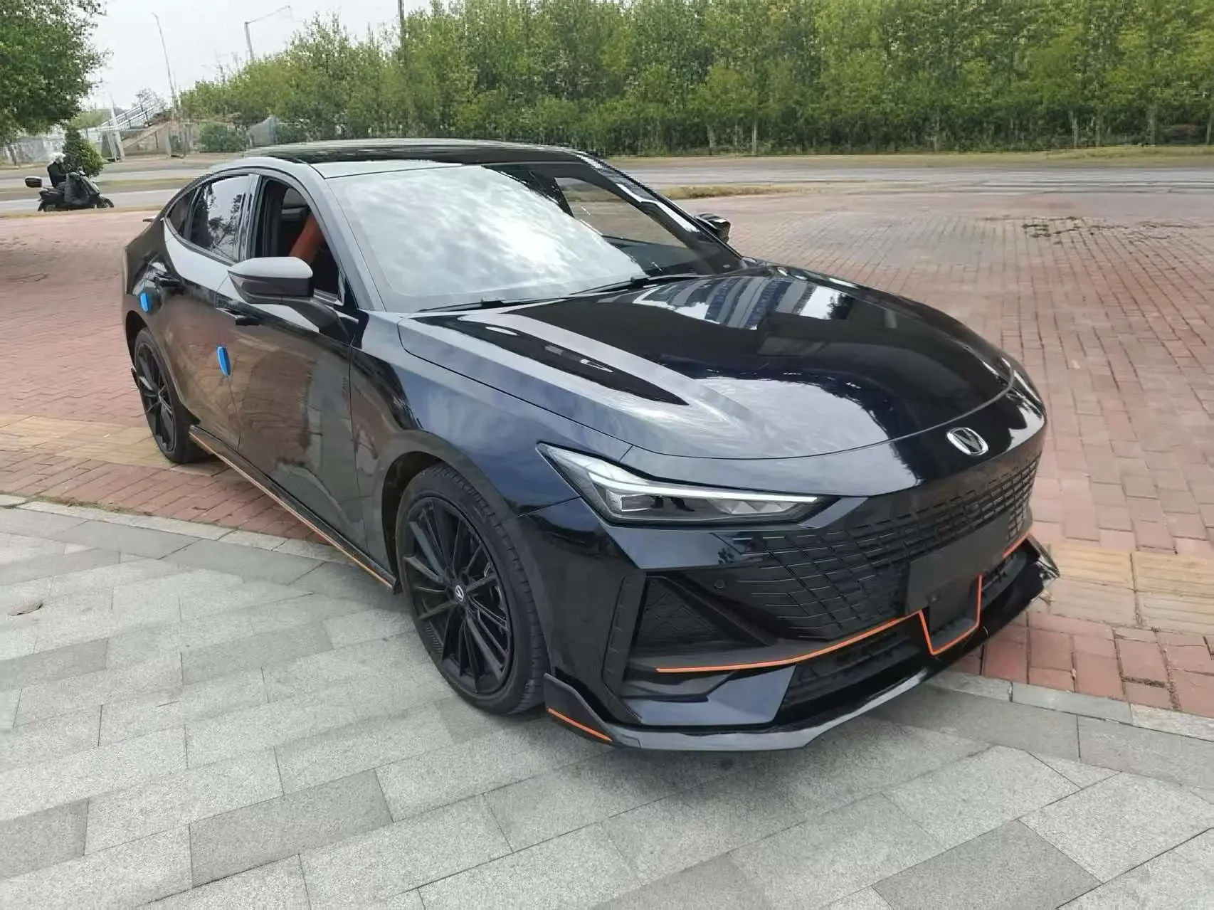 Changan UNI-V
