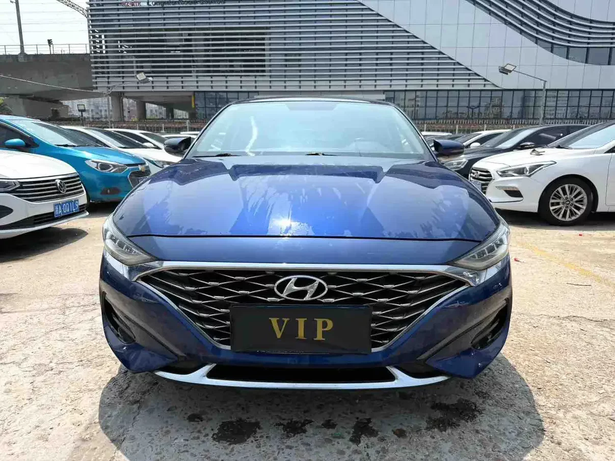 Hyundai Lafesta (Festa)