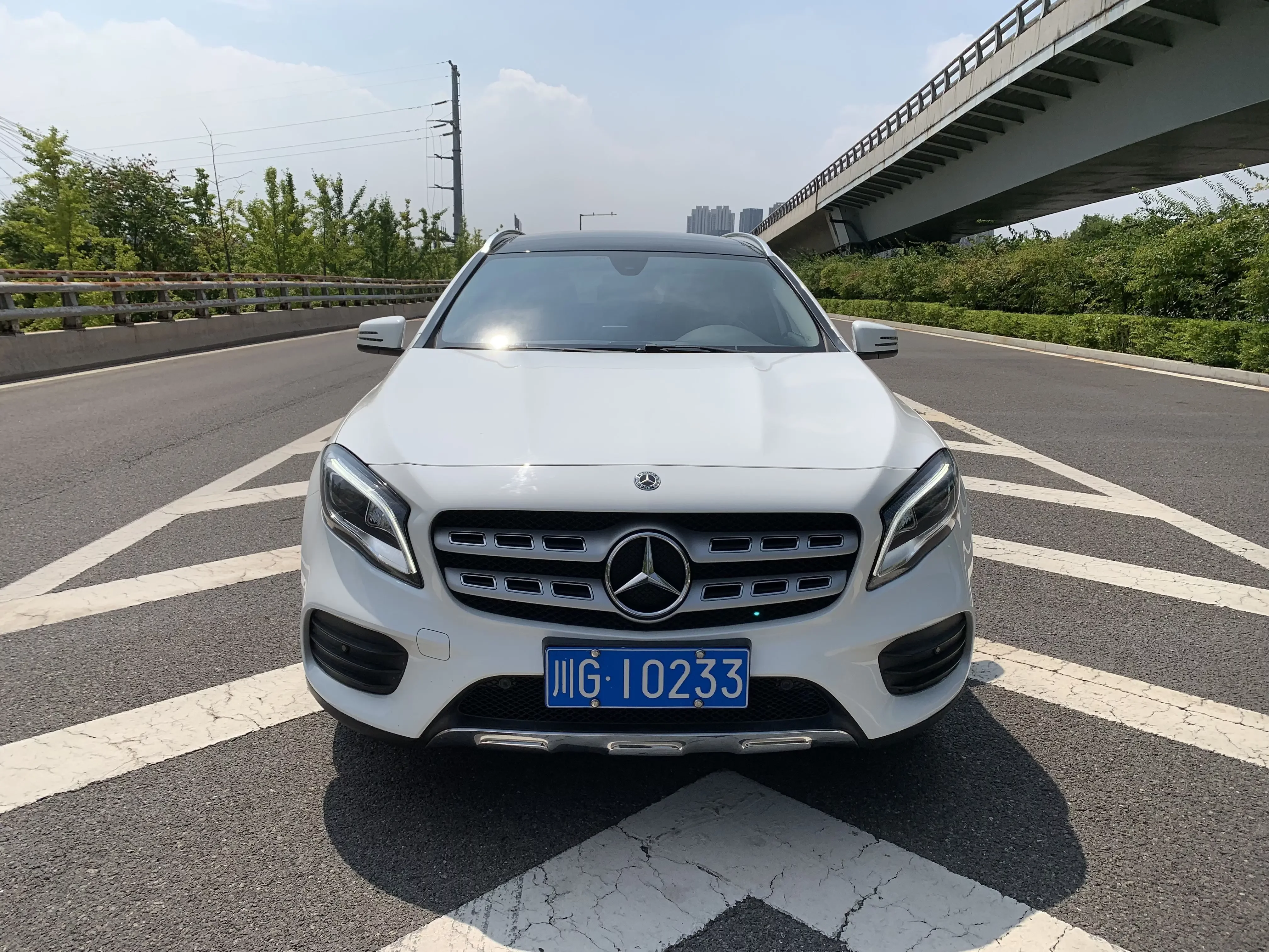 Mercedes-Benz GLA