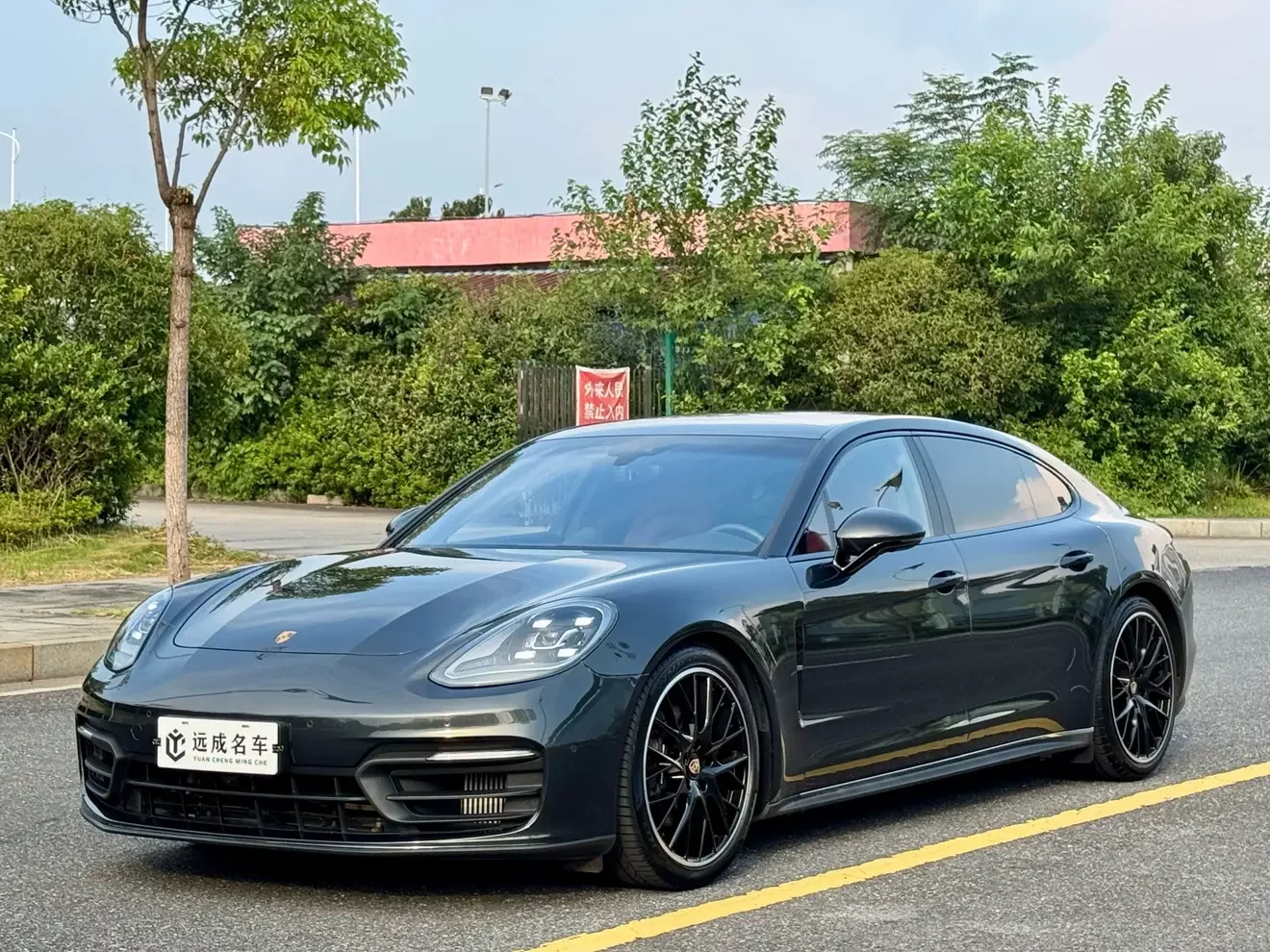 Porsche Panamera