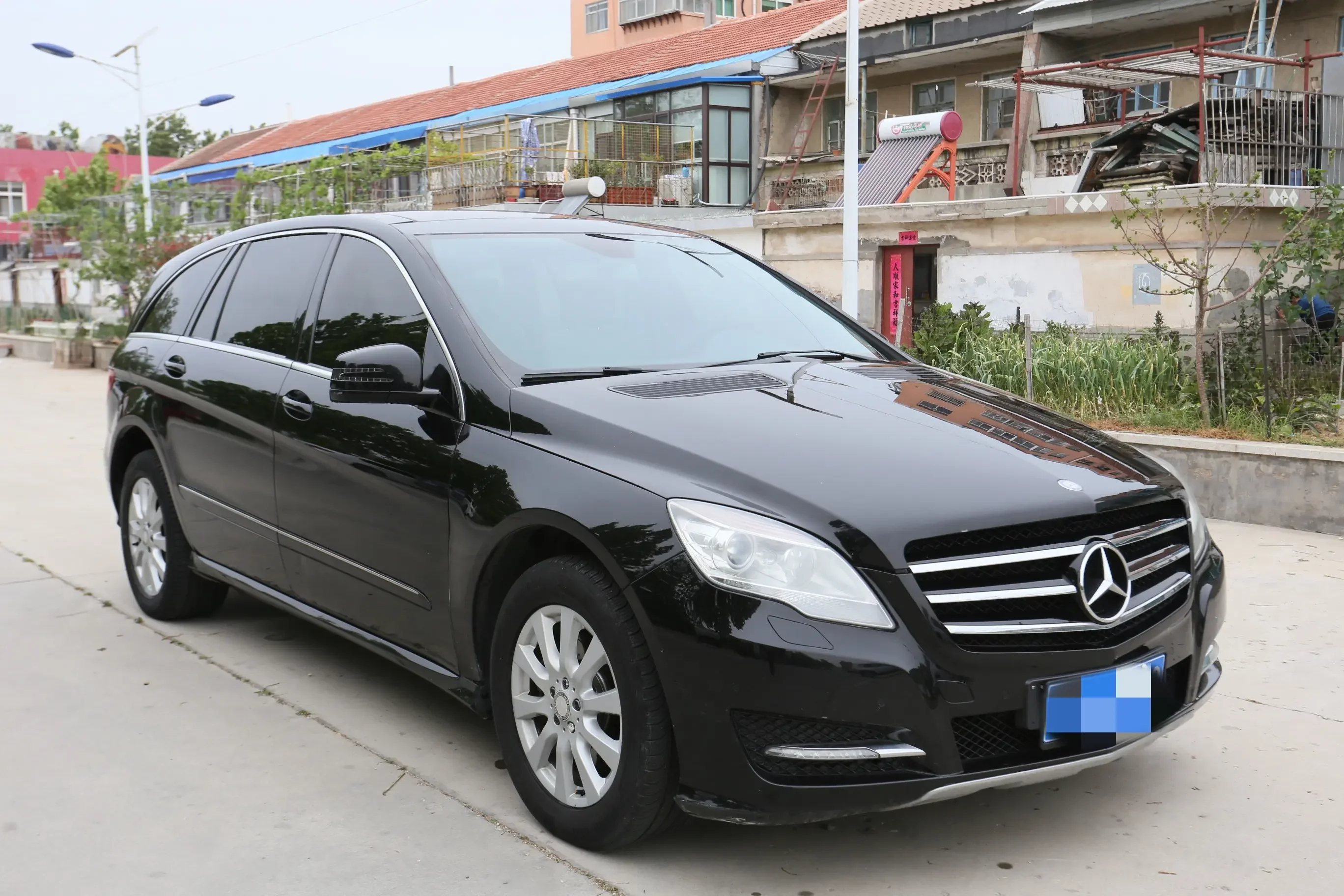 Mercedes-Benz R-Class