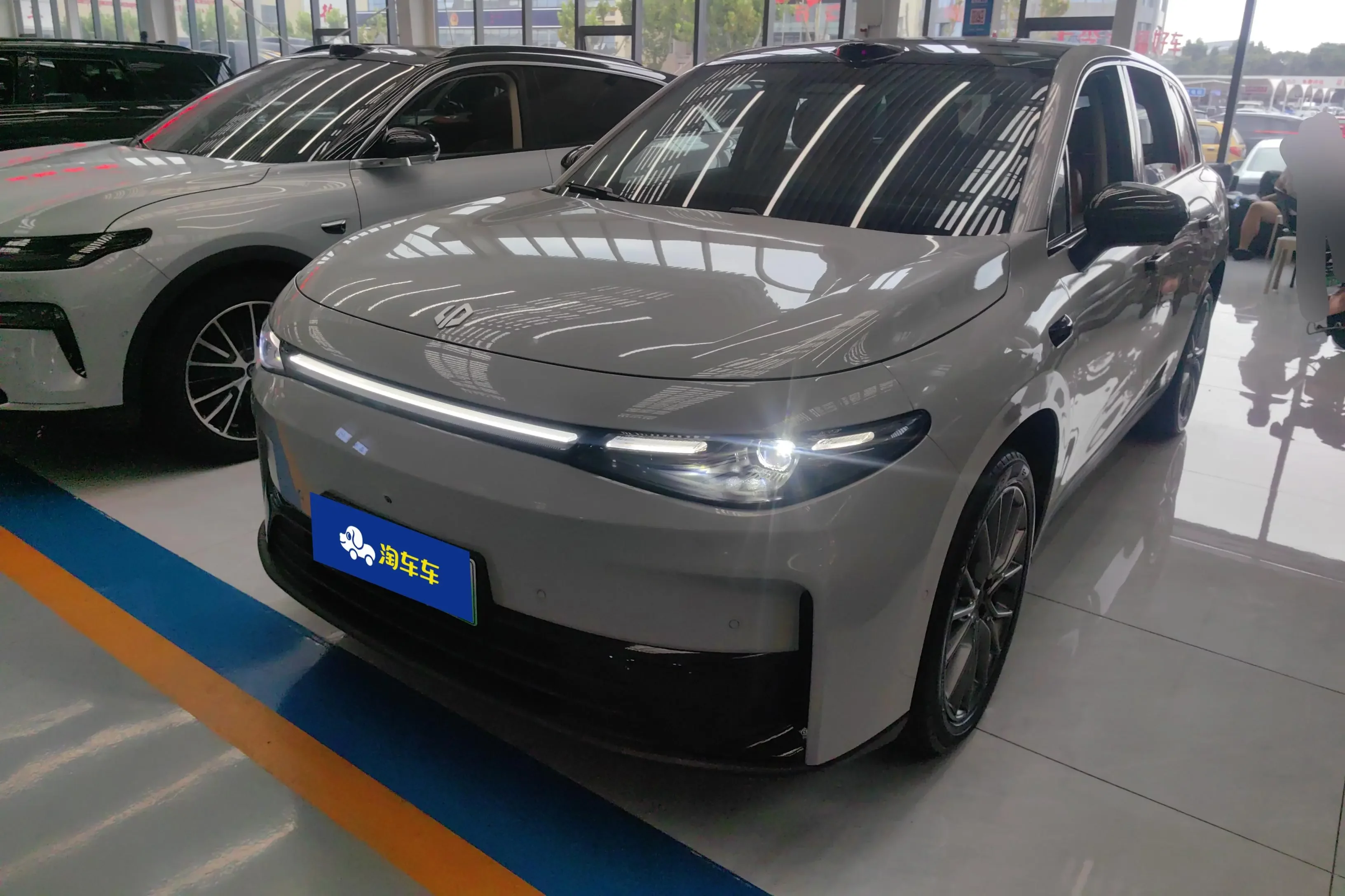 Leapmotor Zero running C10