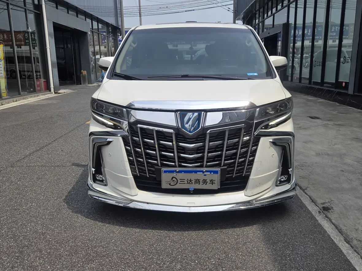 Toyota Alphard (Elfa)