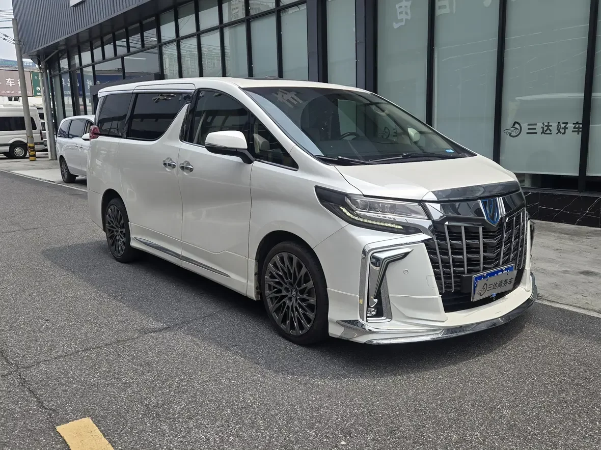 Toyota Alphard (Elfa)