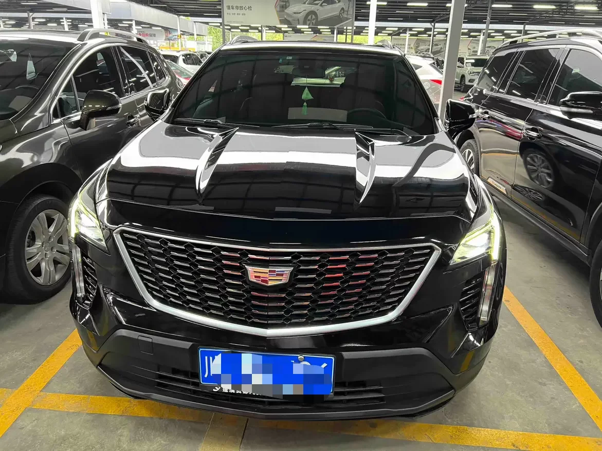 Cadillac XT4