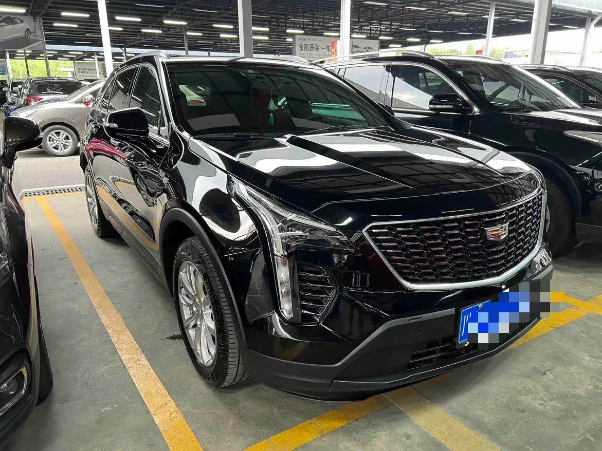 Cadillac XT4