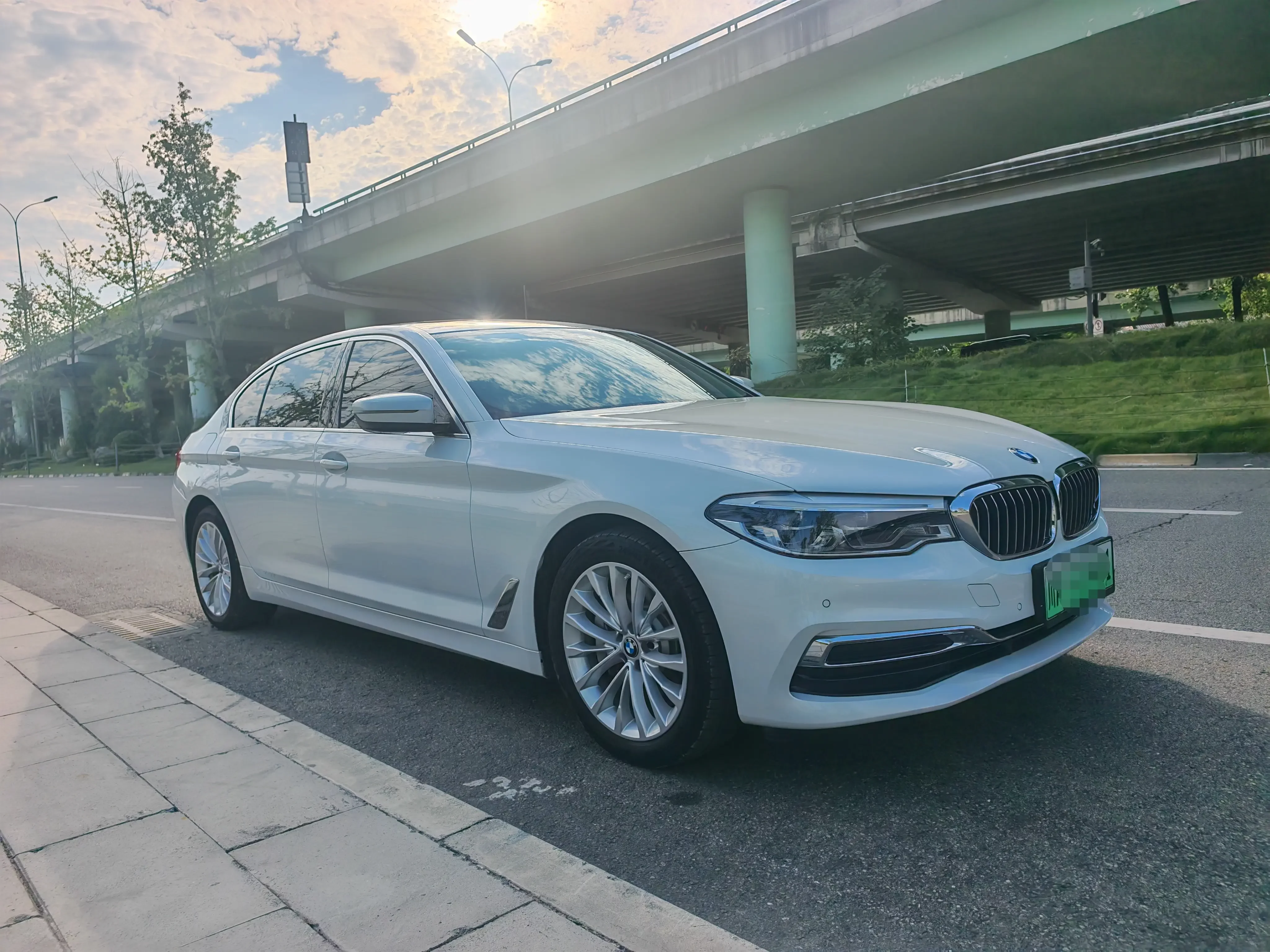 BMW 5 Series PHEV