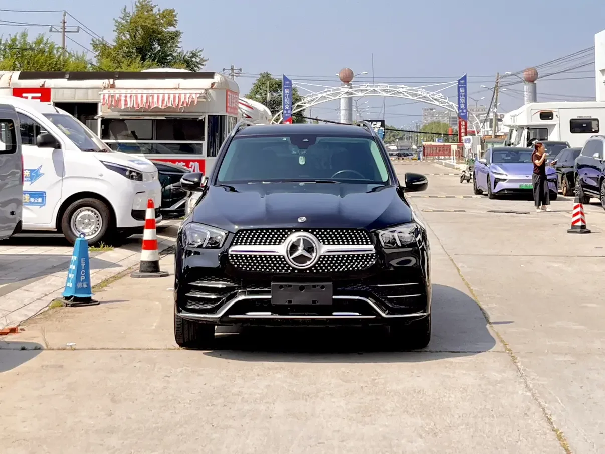 Mercedes-Benz GLE (Imported)