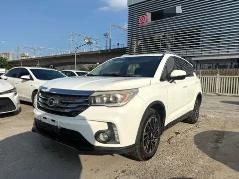 GAC Trumpchi GS4