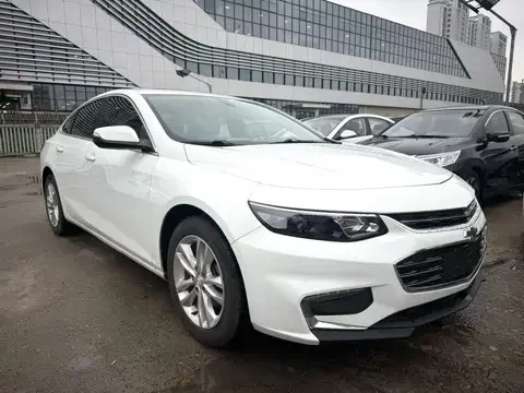 Chevrolet Malibu XL