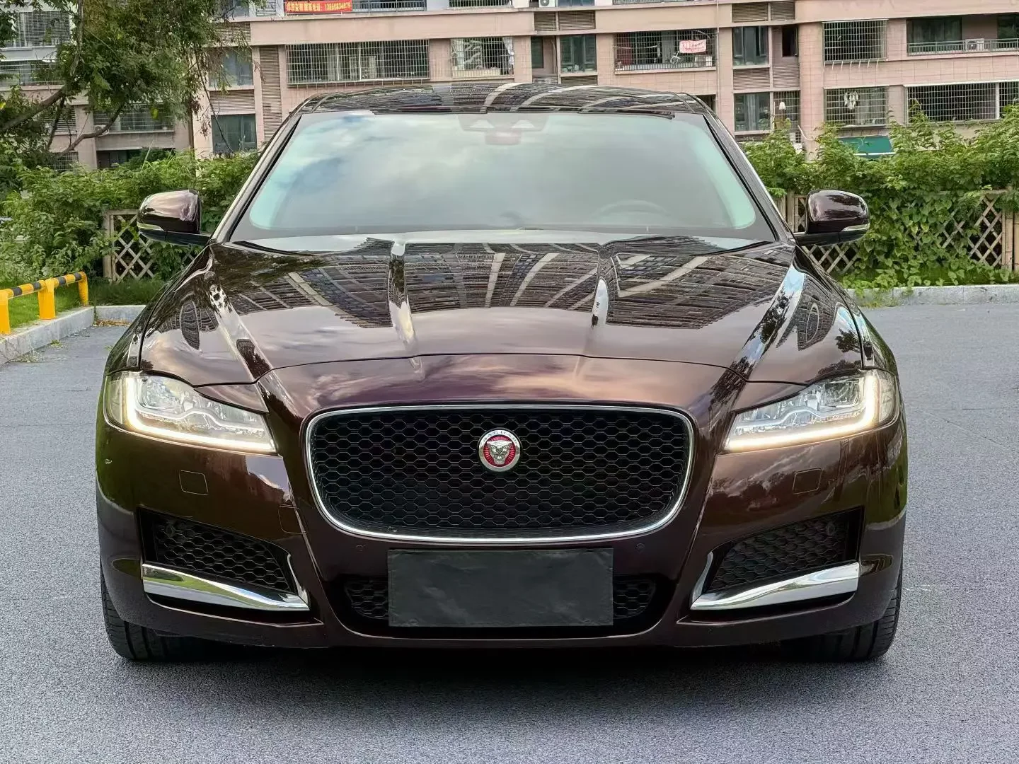 Jaguar XFL
