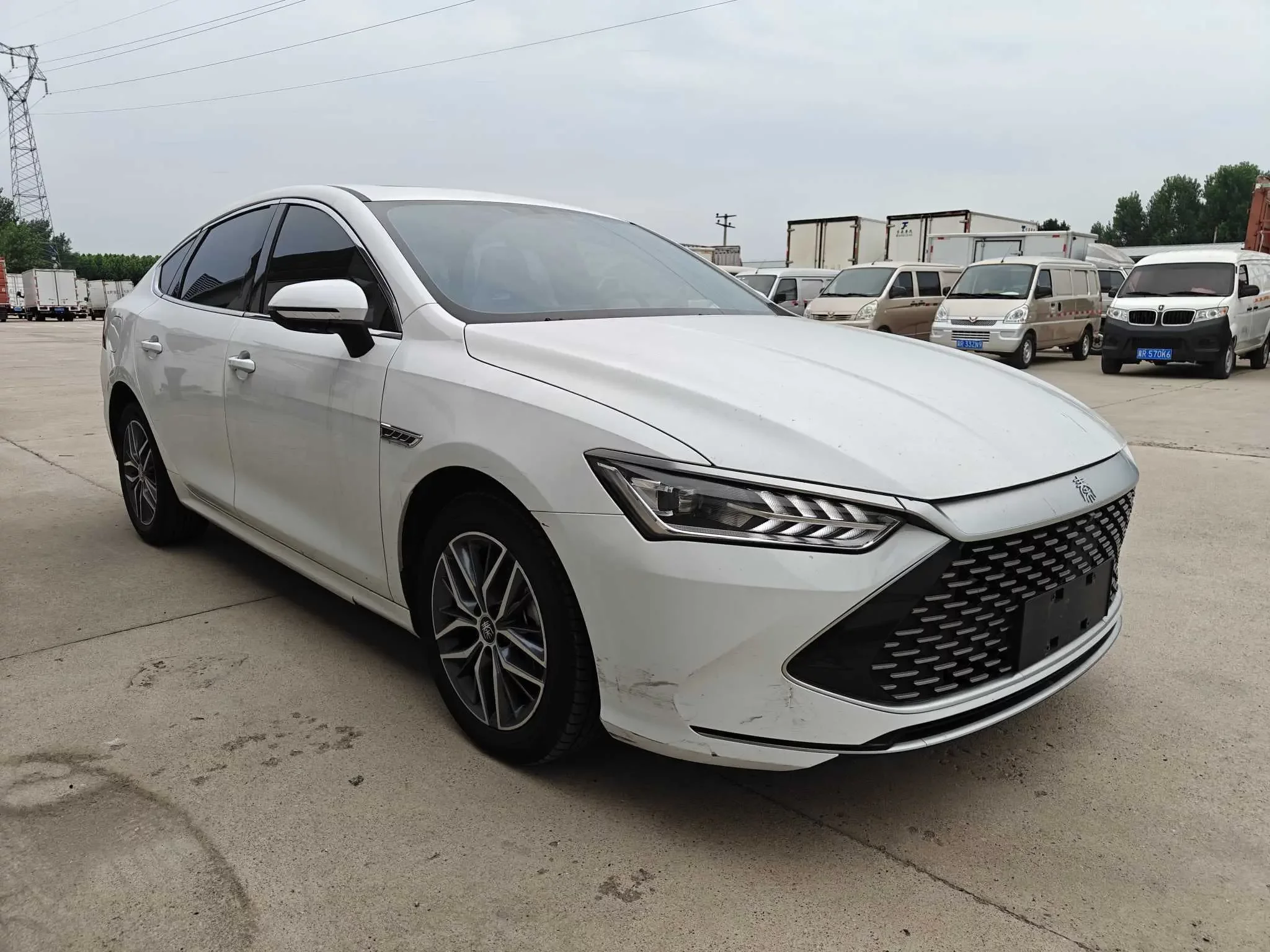 BYD Qin PLUS DM