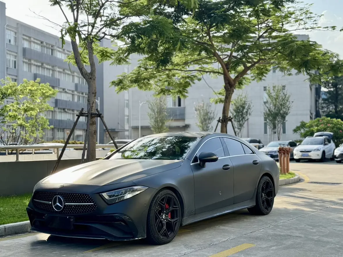 Mercedes-Benz CLS