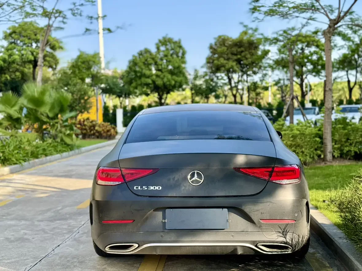 Mercedes-Benz CLS