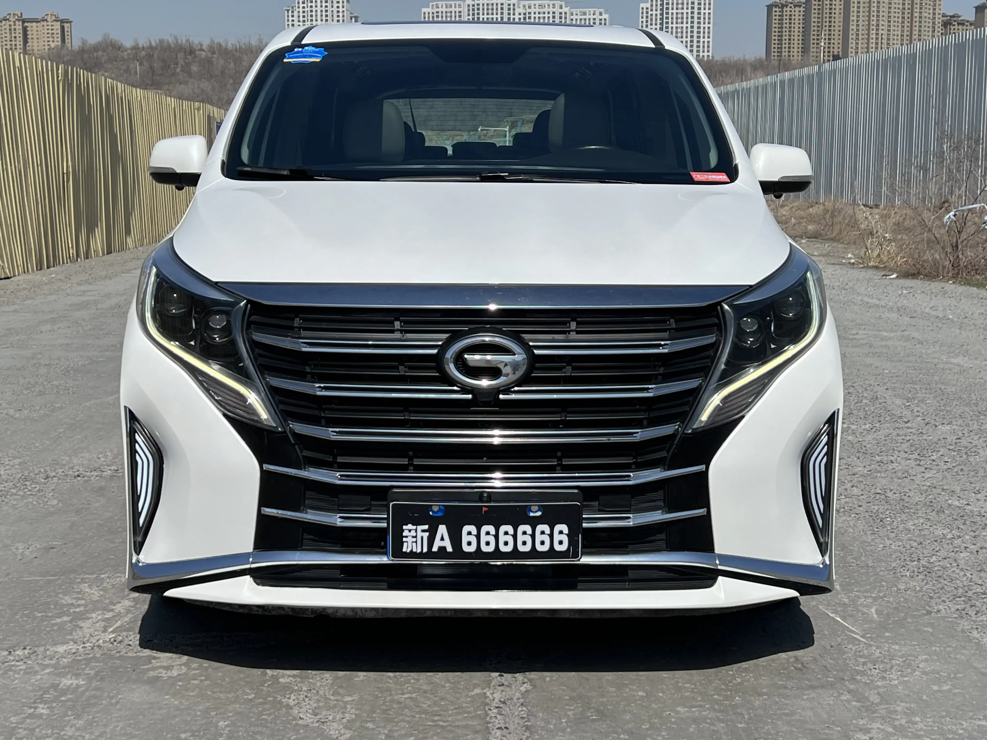 GAC Trumpchi M8