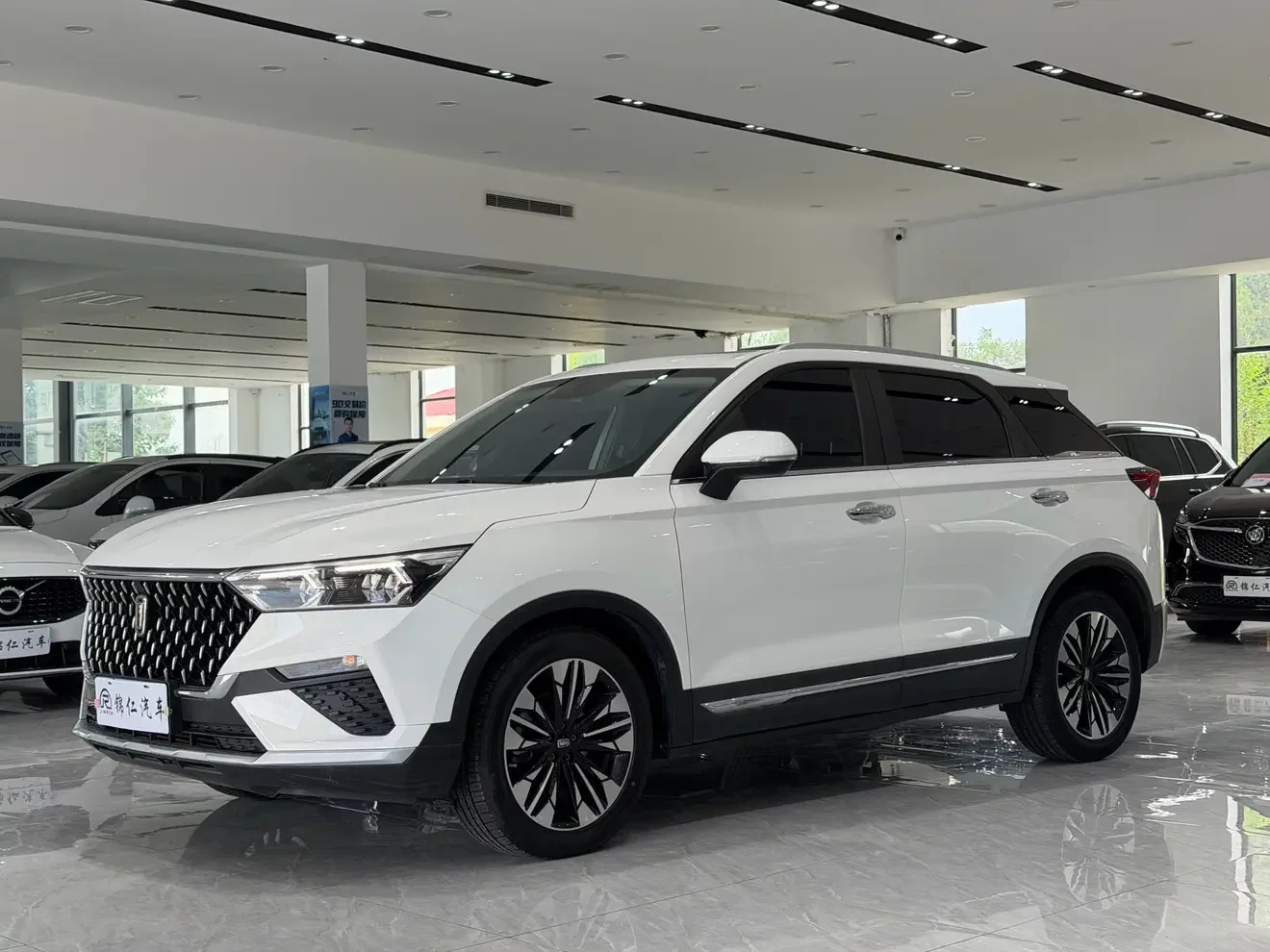 FAW Bestune T77 (Besturn T77)