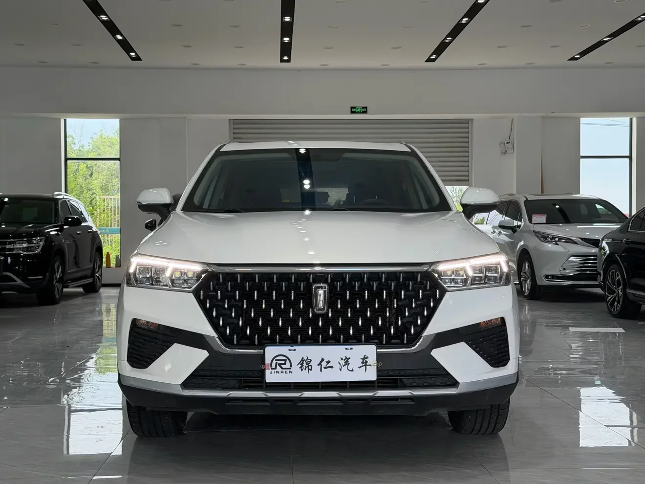FAW Bestune T77 (Besturn T77)