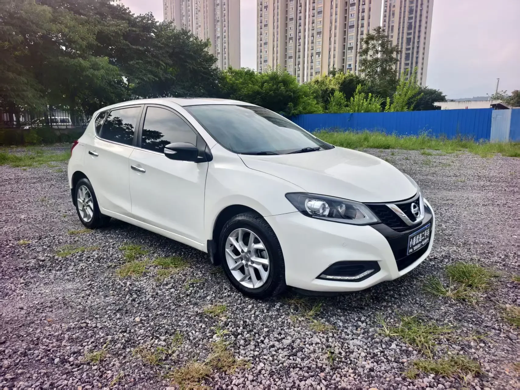 Nissan Tiida