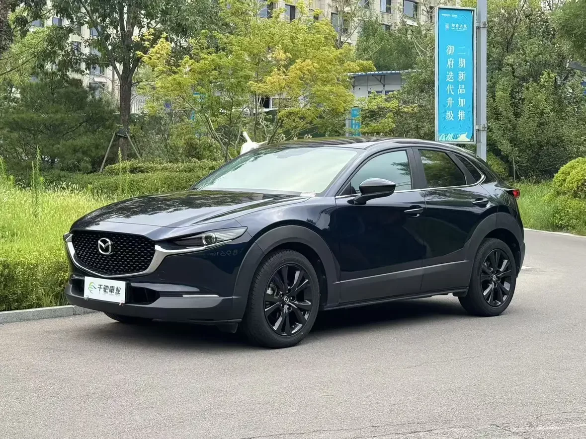 MAZDA CX-30