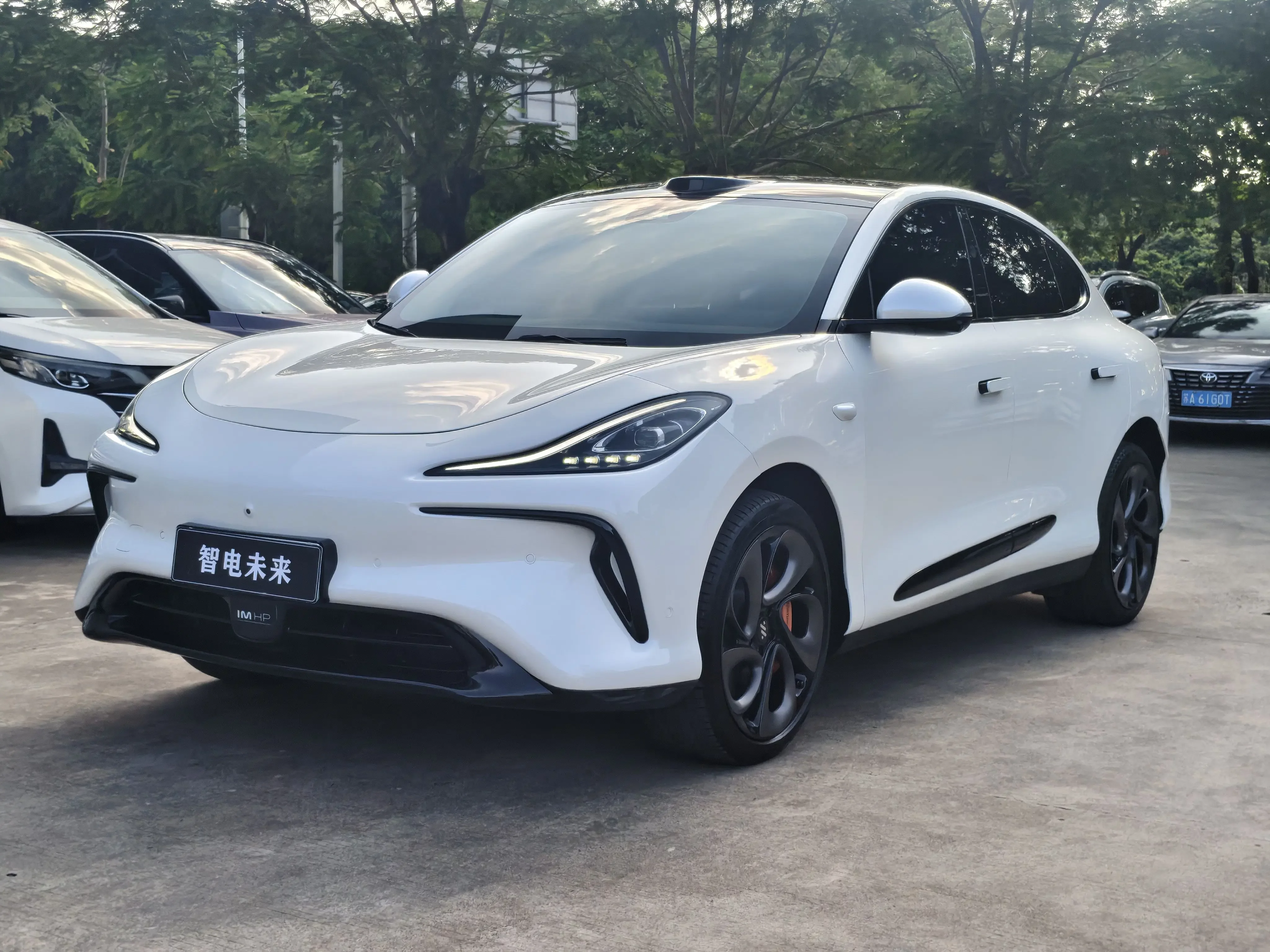 Zhiji LS6