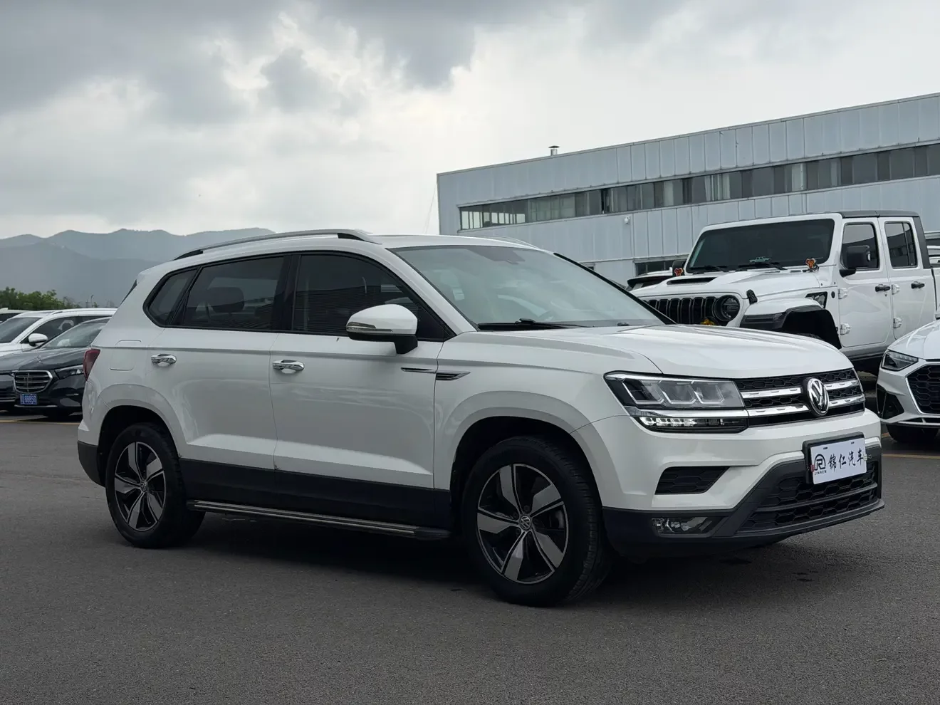 Volkswagen Tharu