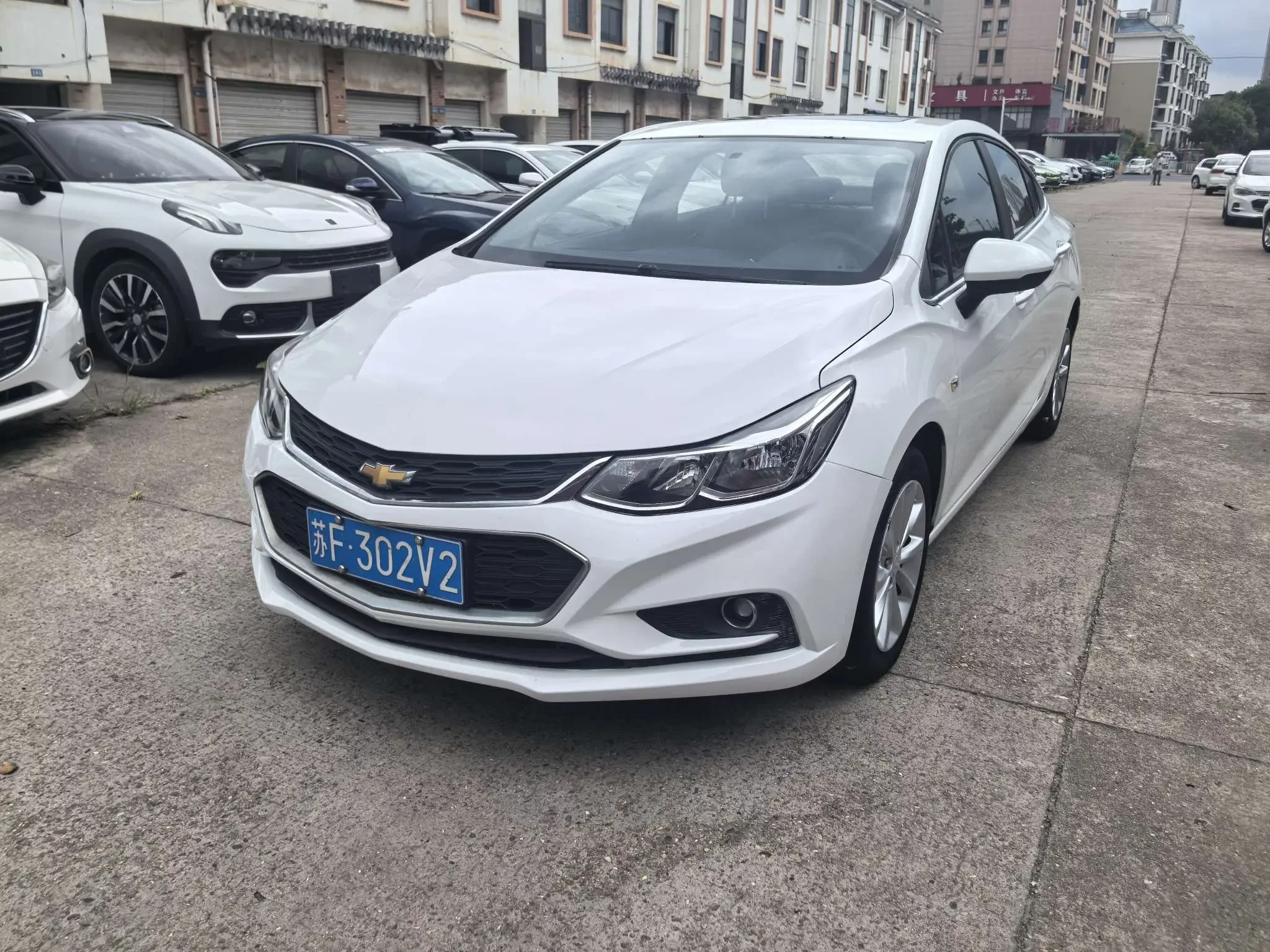 Chevrolet Monza (Cruze)