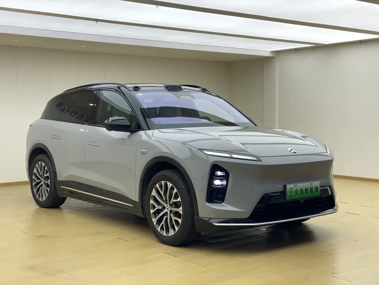 NIO ES6