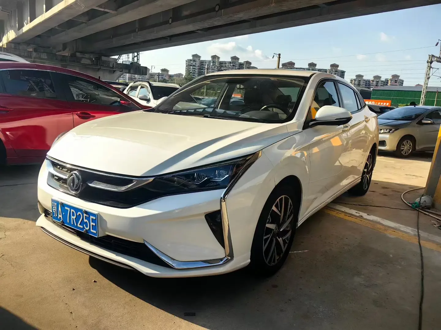 Dongfeng Yixuan