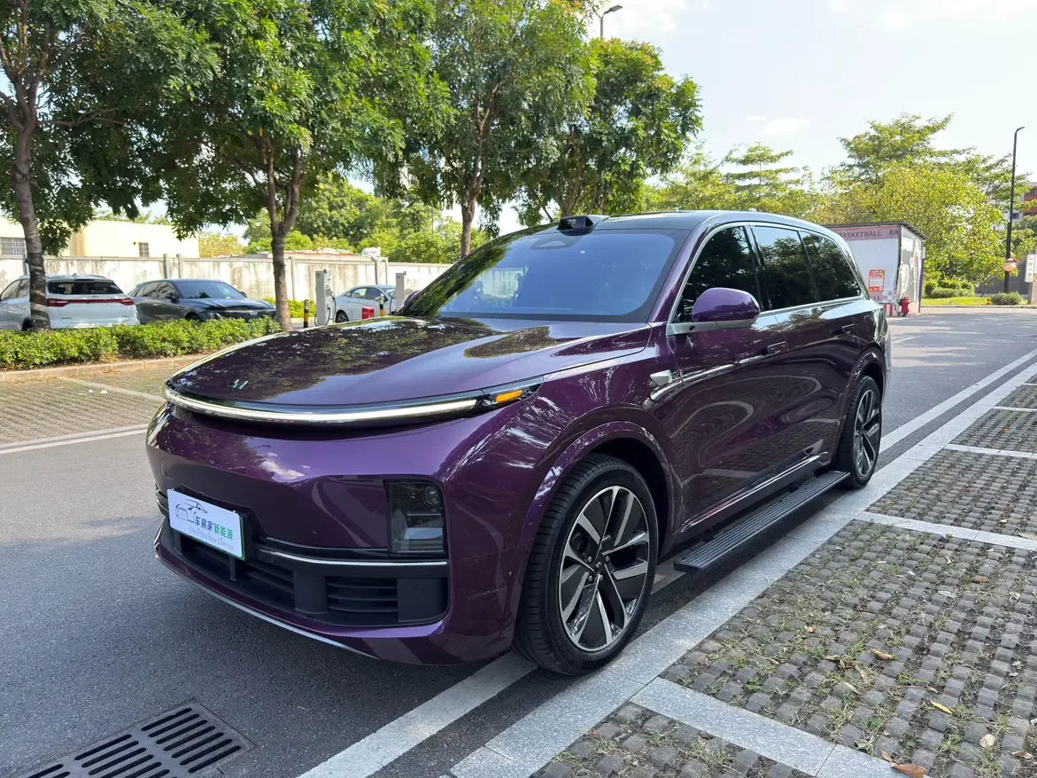 Li L9 (Ideal L9)