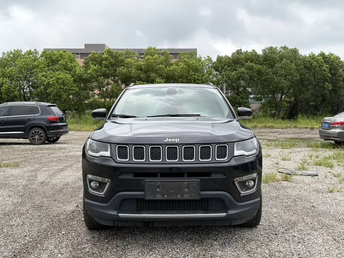 Jeep Guide to