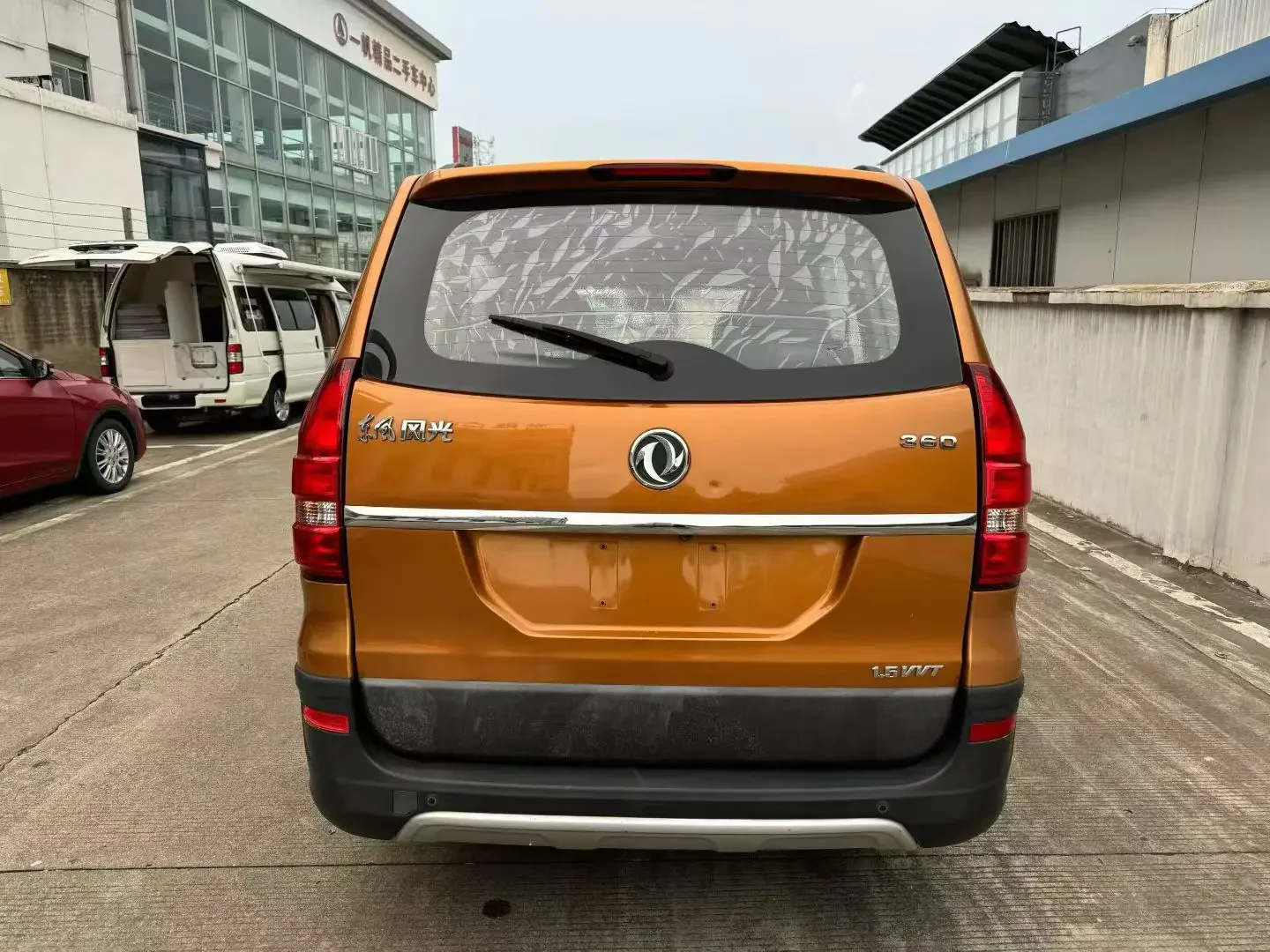 Dongfeng Fengon 360