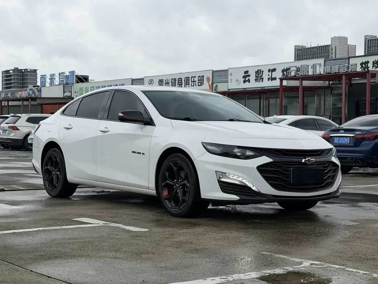 Chevrolet Malibu XL