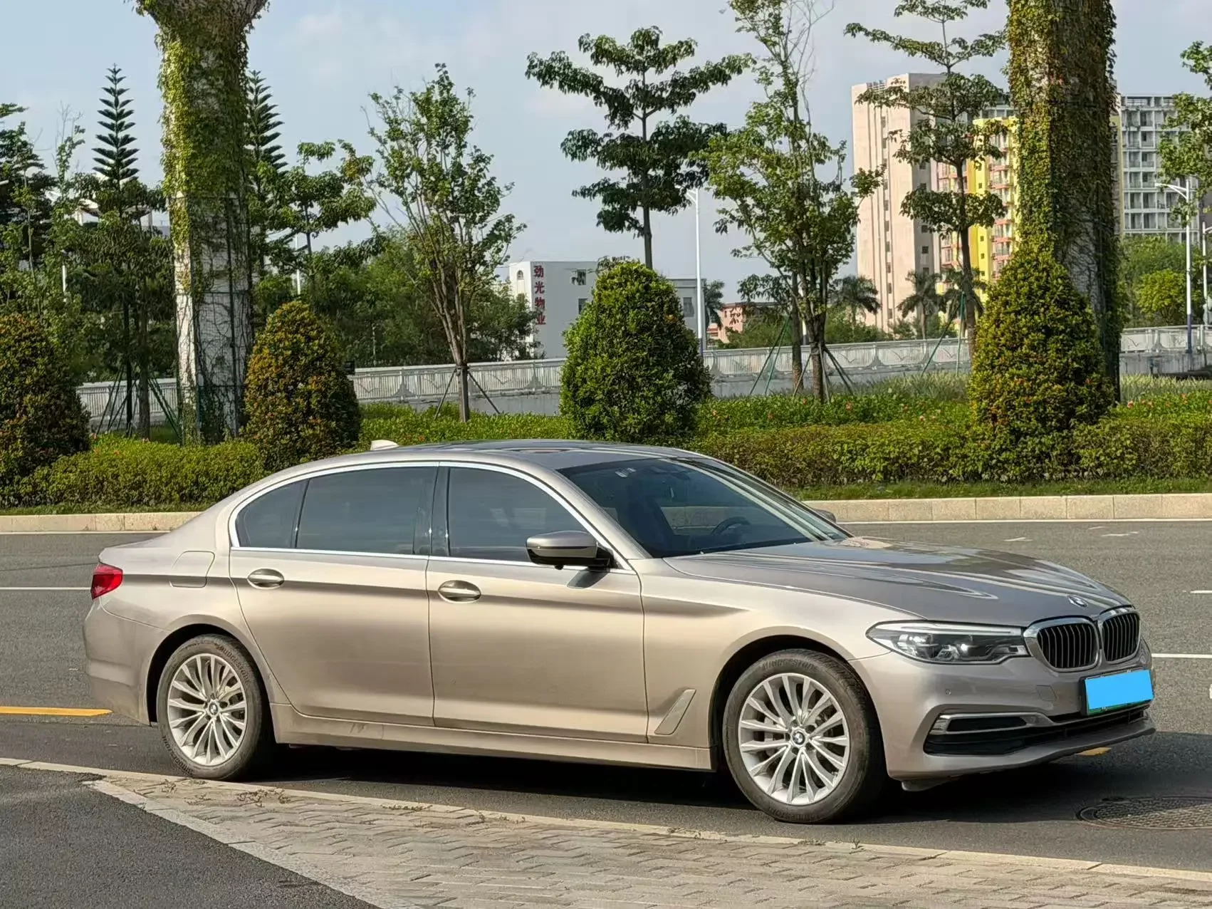BMW 5 Series PHEV