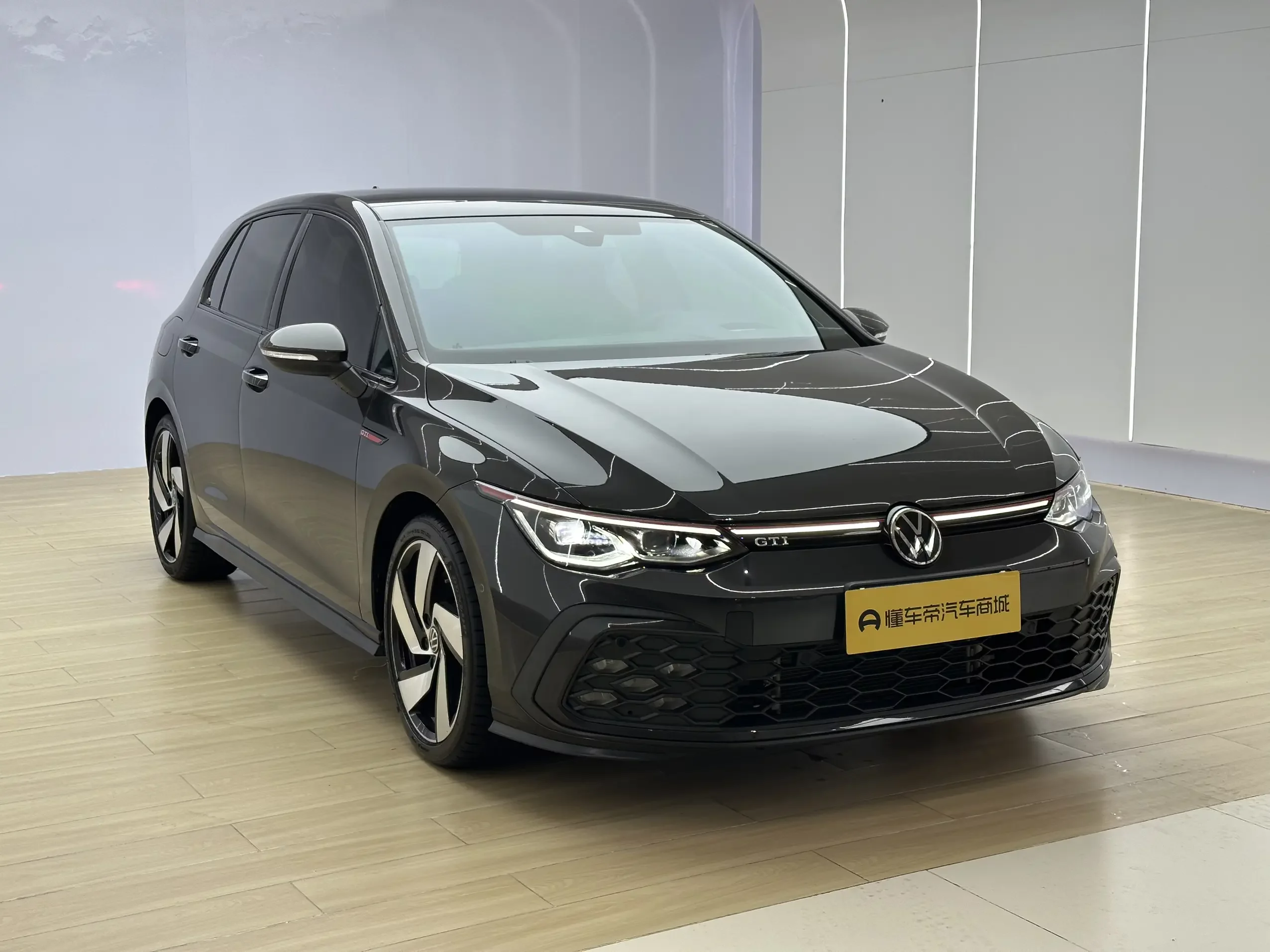 Volkswagen Golf GTI