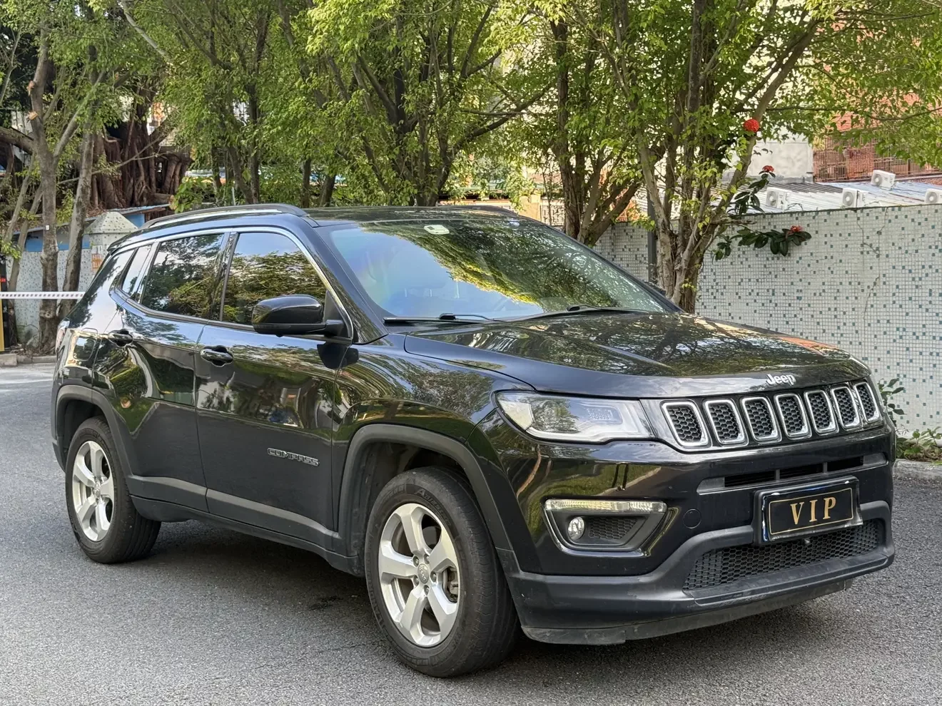 Jeep Guide to